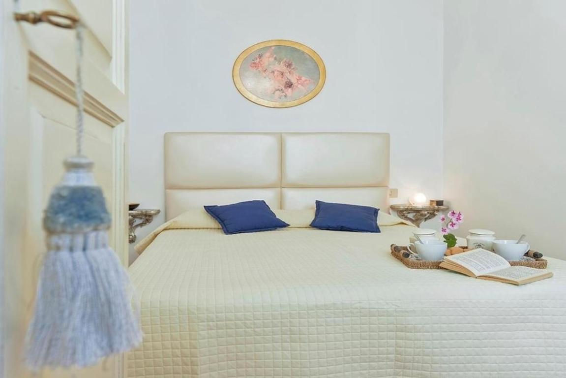 Ur-nest Window On Arno Appartement Florence