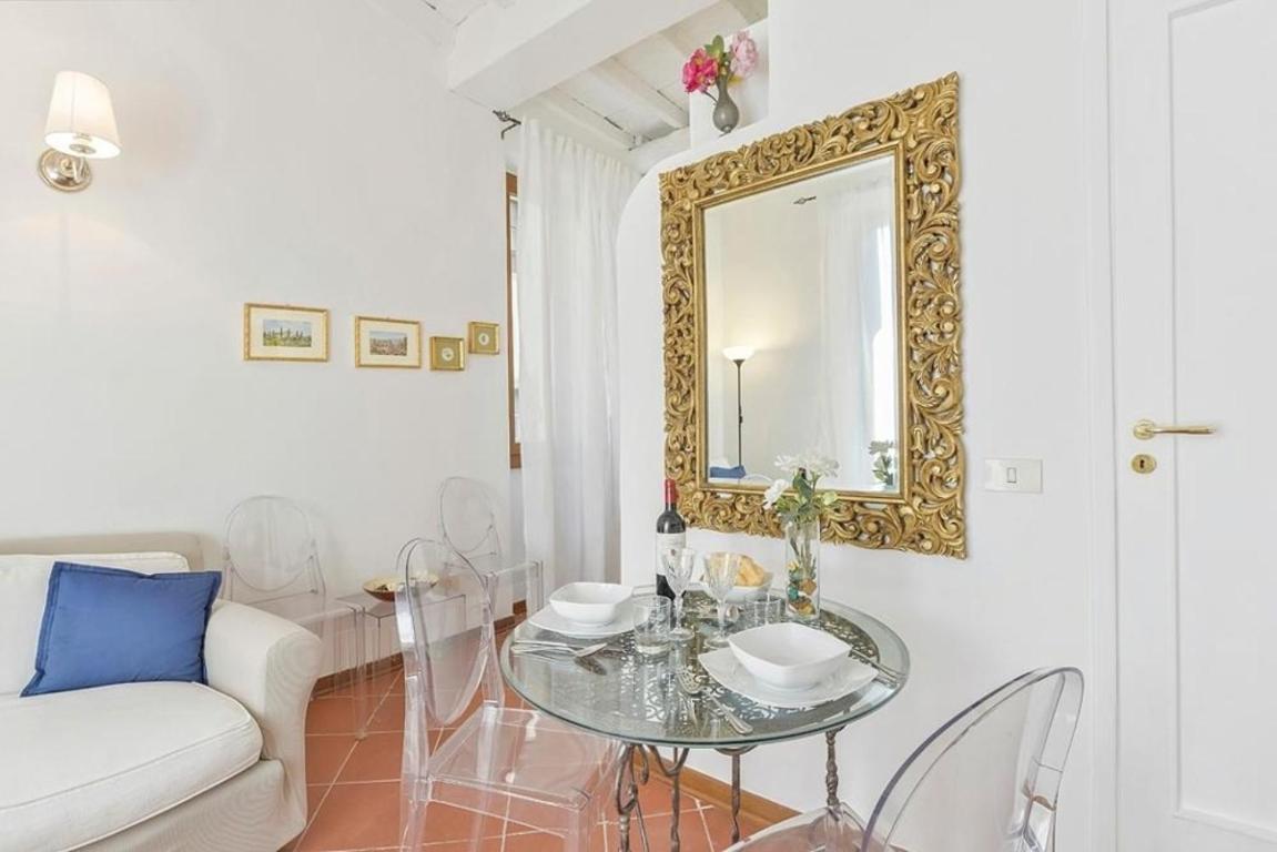 Ur-nest Window On Arno Appartement Florence