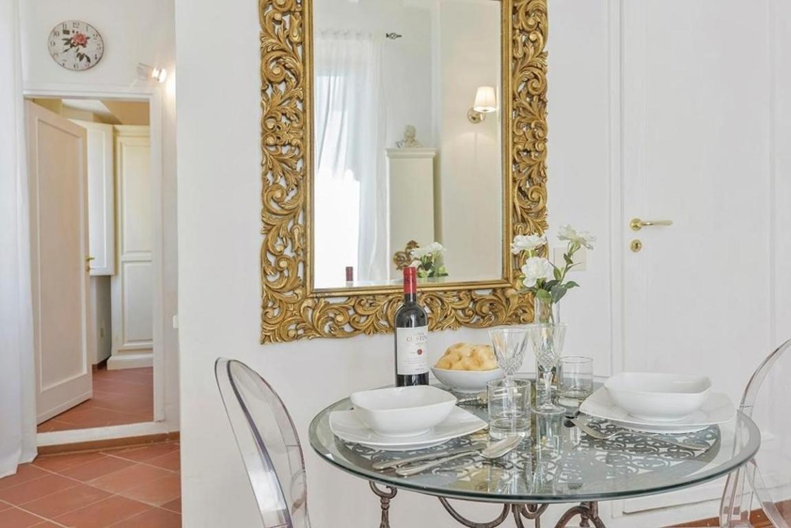 Ur-nest Window On Arno Appartement Florence